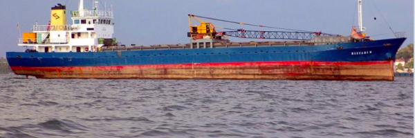 Two Longshore Workers Killed at Indonesian Port in Crane Collapse [Pontianak, Indonesia – 04 April 2019]