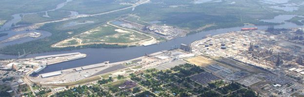 Longshorewoman Fatally Injured In Collapse Of Stacked Bales [Beaumont, Texas – 08 July 2019]