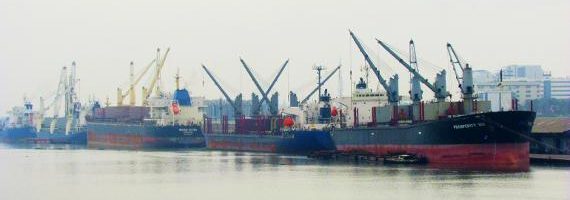 Docker Killed in the Hold of General Cargo Vessel  [Douala, Cameroon – 15 October 2022]