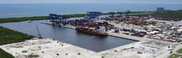 Longshore Worker Fatally Injured When Struck By an Intermodal Container Aboard Ship  [Port Everglades, Florida  –  20 October 2022]
